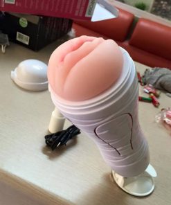 Âm đạo giả gắn tường dùng sạc Crazy bull Flora